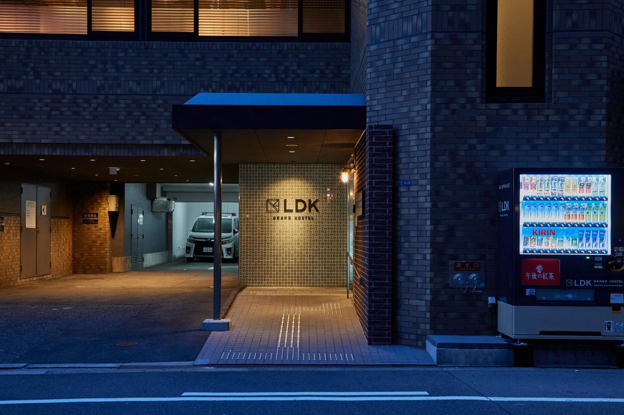 Grand Hostel Ldk Osaka Shinsaibashi - Former The Stay Osaka Shinsaibashi Exteriör bild